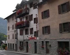 Hotel Monte Cervino (Antey-Saint-André, Italien)