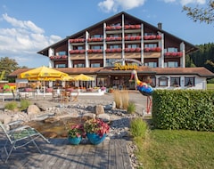 Khách sạn Hostel Am Schonenberg (Lenzkirch, Đức)