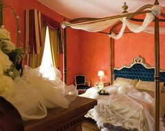 Hotelli Albergo Ristorante Uliveto (Veroli, Italia)