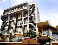 Hotel Soleste (Quezon City, Filipini)