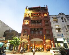 Hotel Malik Residency (Kanpur, India)