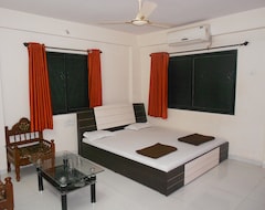 Hotel Suraj Executive (Solapur, India)