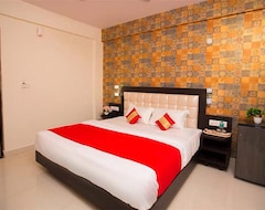 Khách sạn Vee Suites (Bengaluru, Ấn Độ)