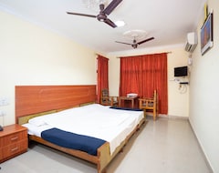 Khách sạn Hotel TamilNadu - Courtallam I (Wayanad, Ấn Độ)