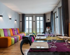 Hotel Biarritz In The Very Centre. Nice Apartment. 4/5. Beaches At Walking Distance (Biarritz, Francuska)
