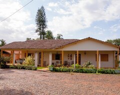 Nhà trọ Pousada Longe Vista (Tibagi, Brazil)