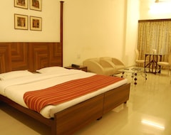 Khách sạn Hotel Uberoi Anand (Bareilly, Ấn Độ)