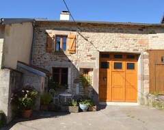 Cijela kuća/apartman Kleines Rustikales Häuschen Mit Terrasse U. Hochgarten In Ortsrandlage (Tignécourt, Francuska)