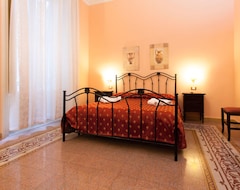 Hotel A Casa Di Anna (Palermo, Italia)