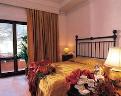 Hotel La Locanda dei Ciocca (Grottaferrata, Italy)