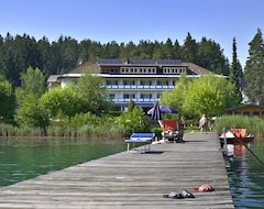 Khách sạn Strandhotel Klopeinersee (Unterburg am Klopeiner See, Áo)