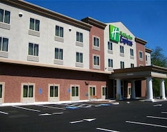 Otel Comfort Inn & Suites Plainville-Foxboro (Wrentham, ABD)