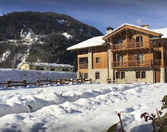 Hotel Les Montagnards (Morgex, Italy)