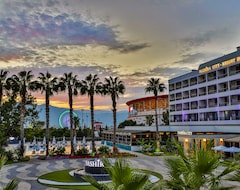 Otel Nashira City Resort (Antalya, Türkiye)