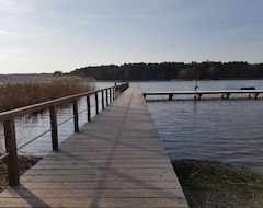 Toàn bộ căn nhà/căn hộ Holidays At The Lake In Beautiful Natural Mecklenburg-Vorpommern Near The Baltic Sea (Barnin, Đức)