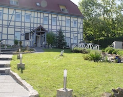 Căn hộ có phục vụ Feriendorf Slawitsch (Bad Sulza, Đức)