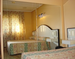 Khách sạn Cancun Ourense (Barbadás, Tây Ban Nha)