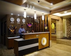 Khách sạn Townhouse Hotel Nera Regency Near Image Hospital (Hyderabad, Ấn Độ)
