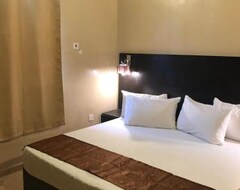 Posh Apartments Business Hotel (Lagos, Nigeria)