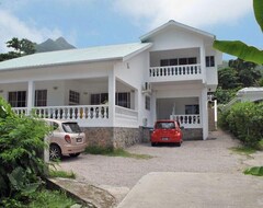 Hotelli Rowsvilla Self Catering Guest House (Anse Intendance, Seychellit)