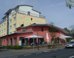 Khách sạn Mein Schlosshotel (Heusenstamm, Đức)