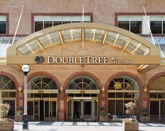 Hotelli DoubleTree by Hilton Toronto Downtown (Toronto, Kanada)
