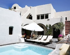 Hotel Villas & Mansions of Santorini (Megalochori, Greece)