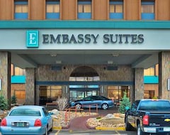 Khách sạn Embassy Suites Hotel-Denver Stapleton (Denver, Hoa Kỳ)