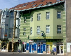 Aparthotel Aqua Apartman (Pečuh, Mađarska)