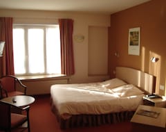 Hotel Carnac (Koksijde, Belgium)