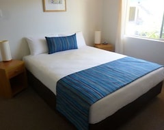 Khách sạn Arlia Sands Apartments (Hervey Bay, Úc)