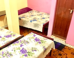 Khách sạn Pleasant Inn (Kochi, Ấn Độ)