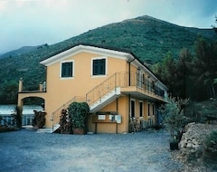 Casa rural Agriturismo Tendapiccola (Ceriale, Italien)