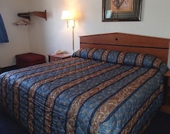 Hotel Economy 7 Inn (Norfolk, USA)