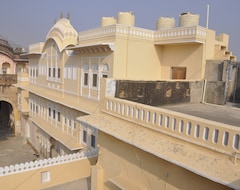 Khách sạn Castle Khandela (Mandawa, Ấn Độ)