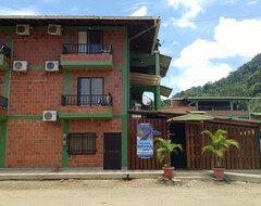 Hotel Bahía Yubarta (Bahía Solano, Colombia)