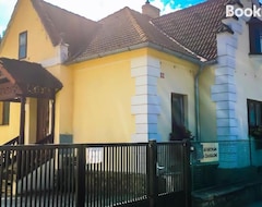 Toàn bộ căn nhà/căn hộ Apartman V Zahradni (Prachatice, Cộng hòa Séc)