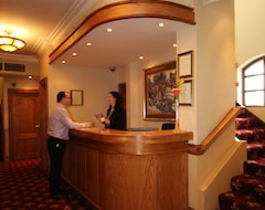 Hotel Gullane's & Conference Centre (Ballinasloe, Irska)