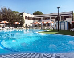 Hotel Res. Michelangelo Resort 251s (Comacchio, Italien)