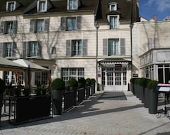 Khách sạn Hôtel Mercure Rambouillet Relays du Château (Rambouillet, Pháp)