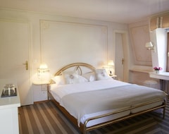 Hotel Lermitage (Montreux, Switzerland)