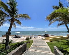 Khách sạn Gavias Grand Ocean Front (Mazatlán, Mexico)