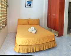 Hotel 3Js And K Apartment (Lapu Lapu, Filipini)