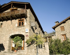Hotel Santa Bàrbara De La Vall D'ordino (Ordino, Andorra)