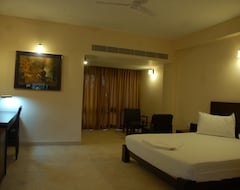 Khách sạn Ajoy Minar Hotel (Mandarmoni, Ấn Độ)
