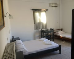 Otel Galini Rooms (Livadi, Yunanistan)