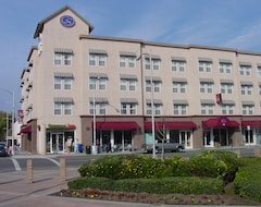 Hotel Comfort Suites Visalia (Visalia, USA)