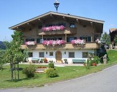 Hotel Vorderstockerhof (St. Johann, Austrija)