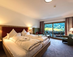 Hotelli Cat 2 | Alpensuite 30 Qm 2 Rooms Shower / Wc - Auszeithotel Erlebach 4 Stars (Mittelberg, Itävalta)