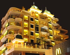 Khách sạn Fields Plaza Hotel By Abc (Angeles, Philippines)